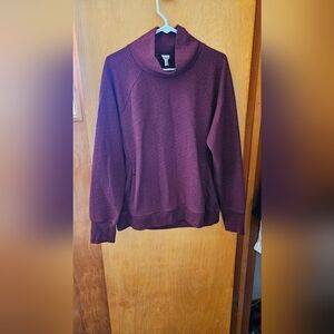 Long Sleev Turtle Neck Sweater
